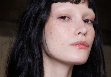 Cinco buenos aceites faciales recomendados para hidratar la cara y luchar contra las arrugas